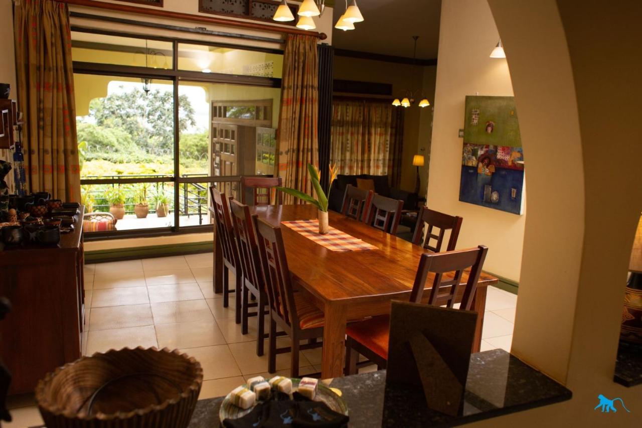 Bluemonkey Guesthouse Entebbe Exterior foto